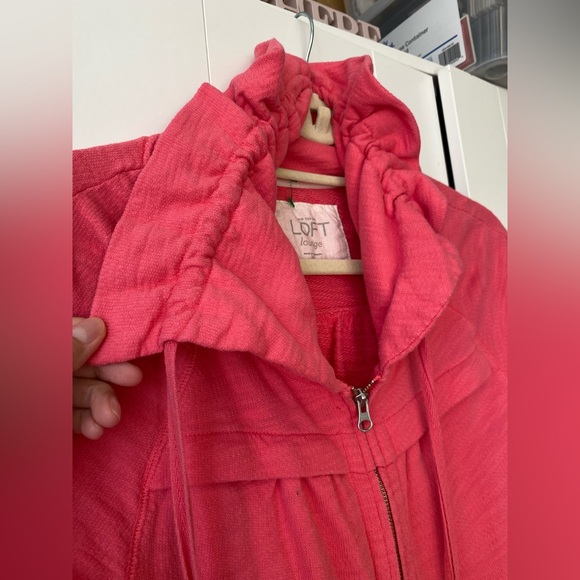 Ann Taylor Loft Lounge Coral Women's 3/4 Sleeve Zipper Jacket Size S - Picture 2 of 8